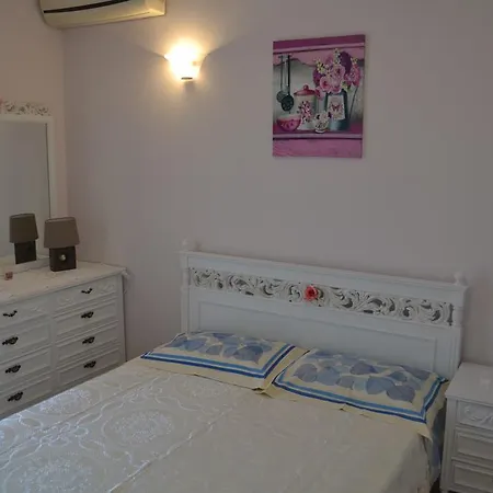 Theofilos Country House